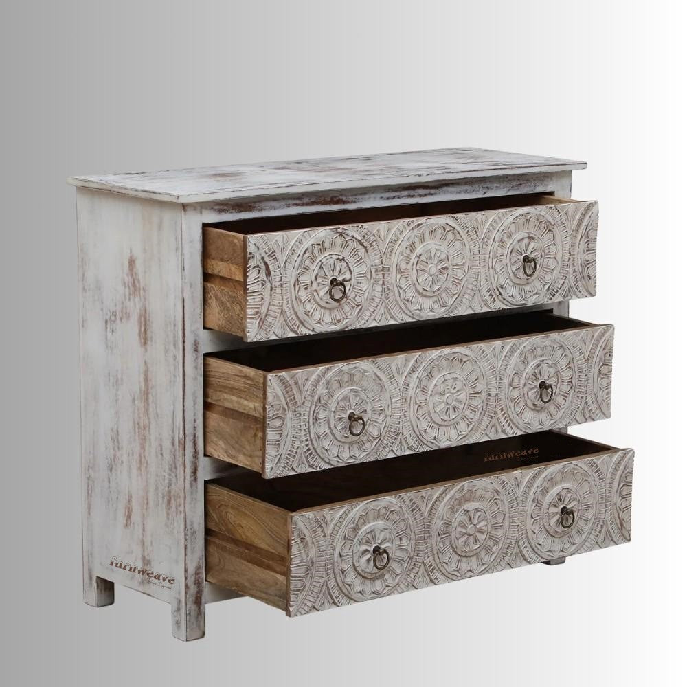 Yeti Wooden Carved Chest of Drawer (White Distress)