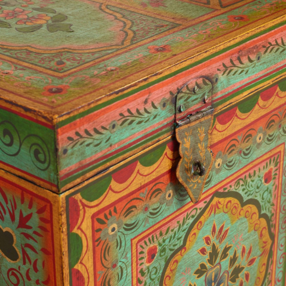 Fulero Wooden Handpainted Coffee Table Trunk Pitara (Handpainted)